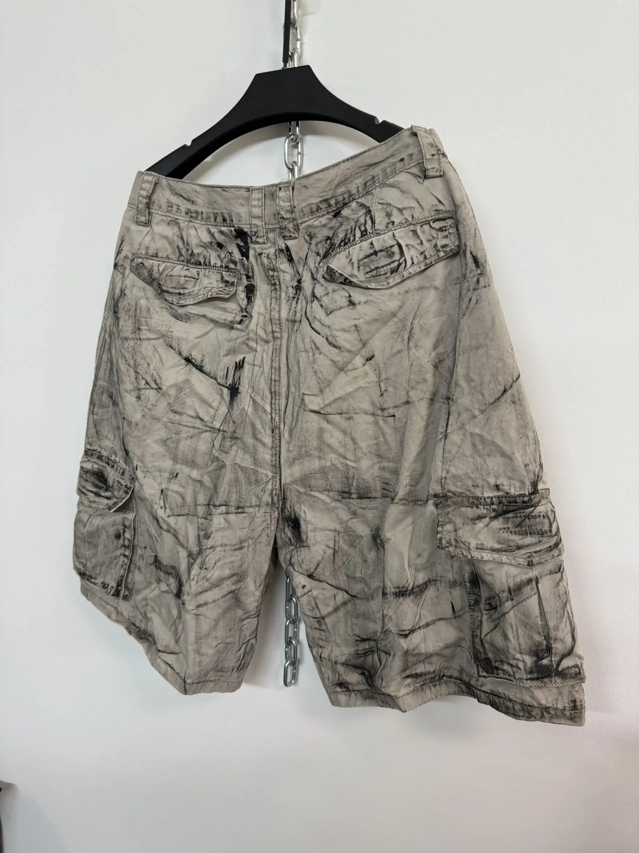Washed Loose Fit Cargo Shorts